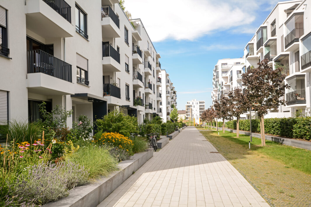 residence maisons maison immeuble immeubles logement logements ruelle rue pavillons pavillon immobilier